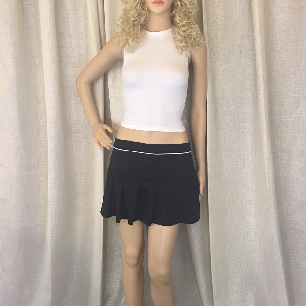 Bolle Tech Pleated Short Golf Tennis Skort Large